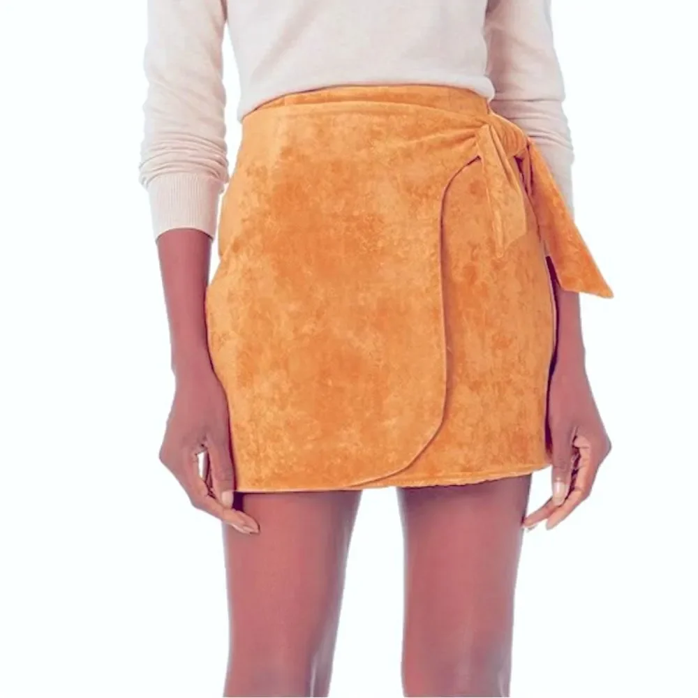 NWT BlankNYC faux suede Carmel mini skirt. Size 25 - Picture 1 of 7